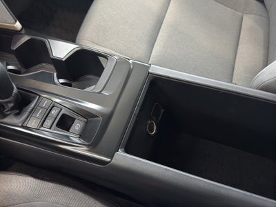 2025 Toyota Camry Hybrid LE