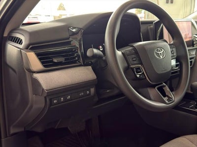 2025 Toyota Camry Hybrid LE