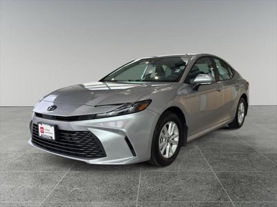 2025 Toyota Camry Hybrid LE
