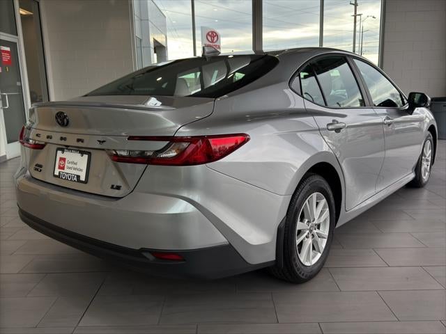 2025 Toyota Camry Hybrid LE