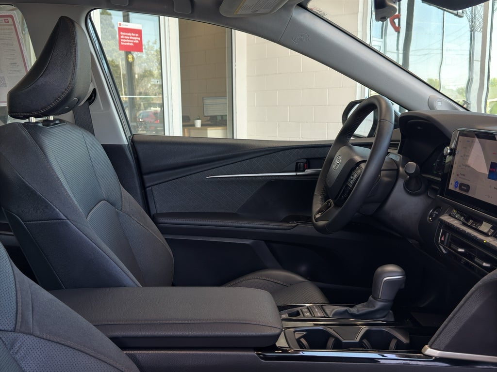 2026 Toyota Camry Hybrid XLE