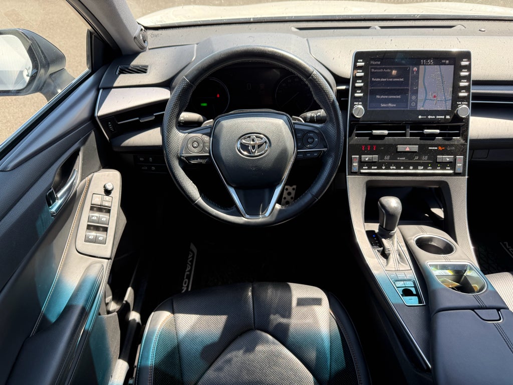 2021 Toyota Avalon Hybrid XSE