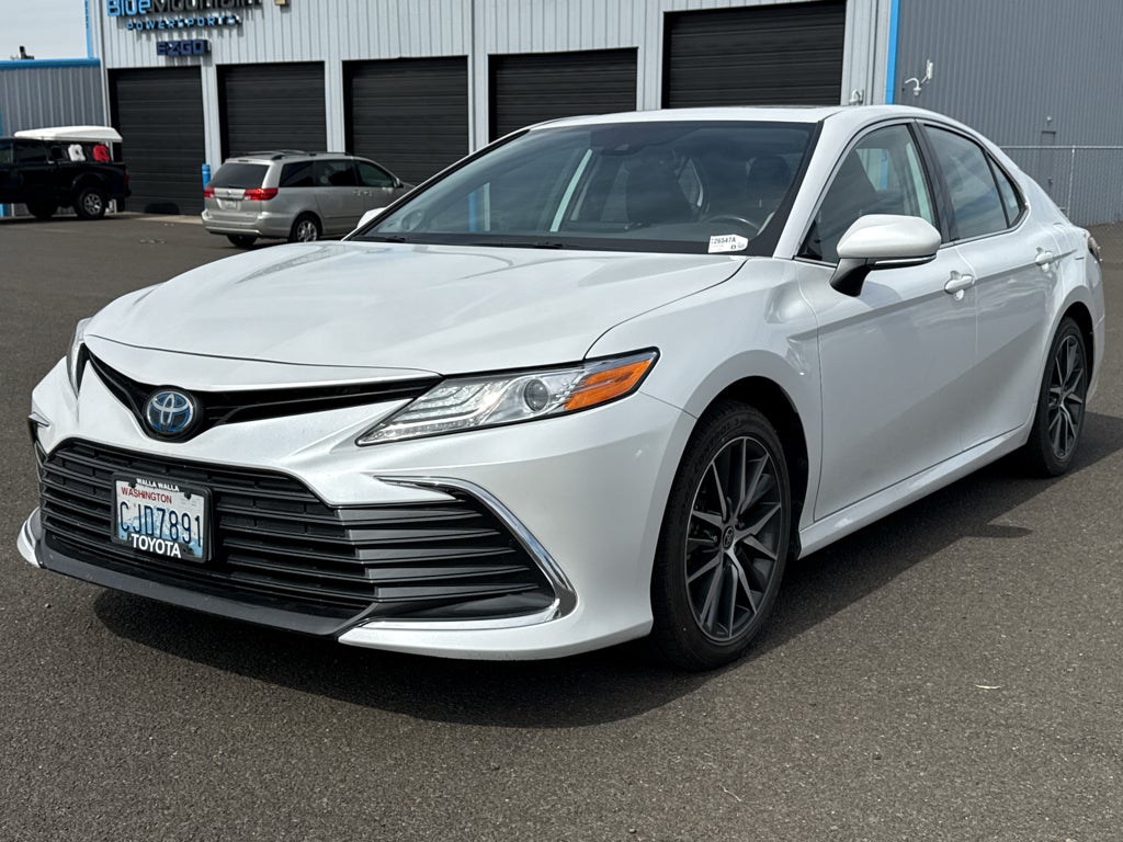 2023 Toyota Camry Hybrid Hybrid XLE