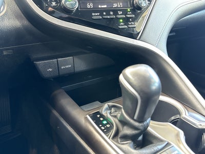 2023 Toyota Camry Hybrid Hybrid XLE