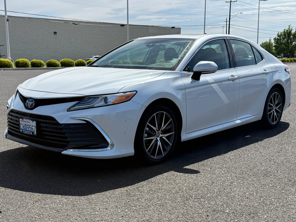 2023 Toyota Camry Hybrid Hybrid XLE