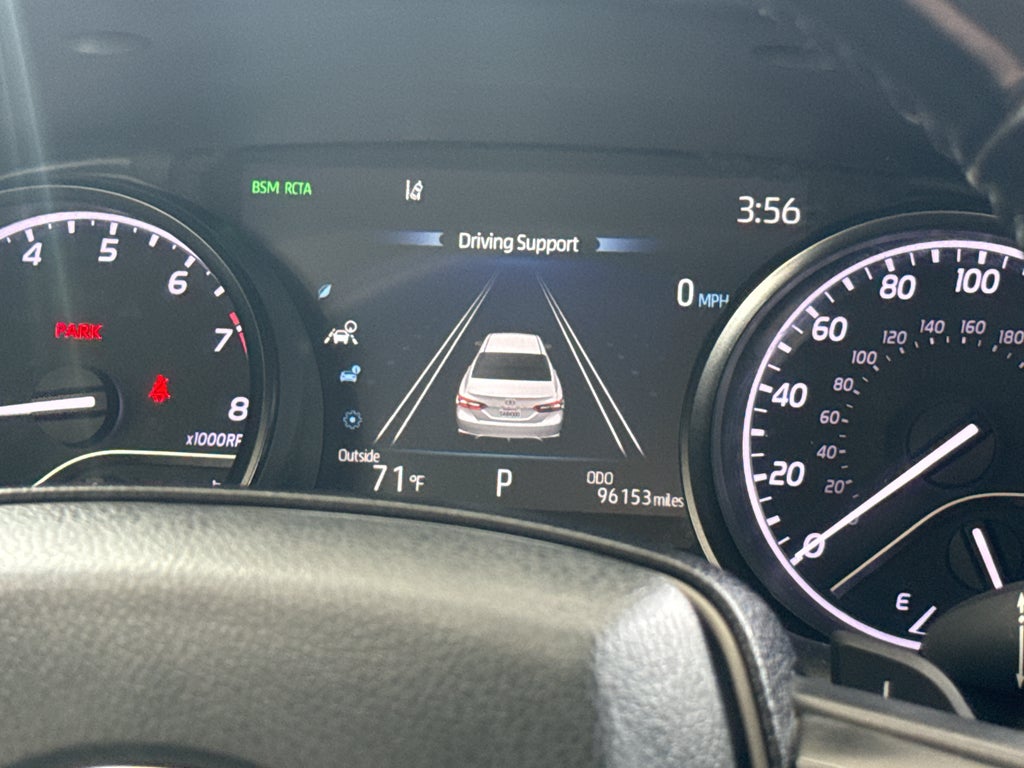 2022 Toyota Camry SE