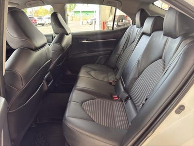 2022 Toyota Camry SE