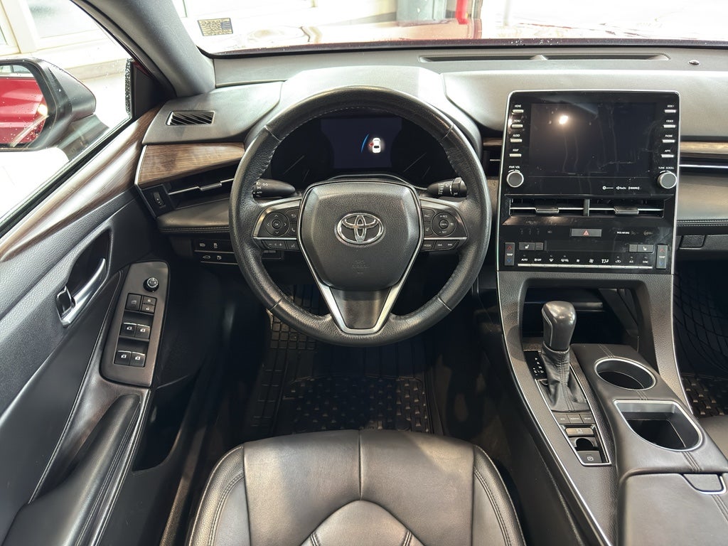 2022 Toyota Avalon XLE