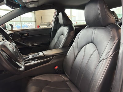 2022 Toyota Avalon XLE