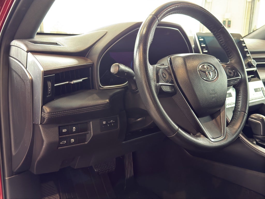 2022 Toyota Avalon XLE