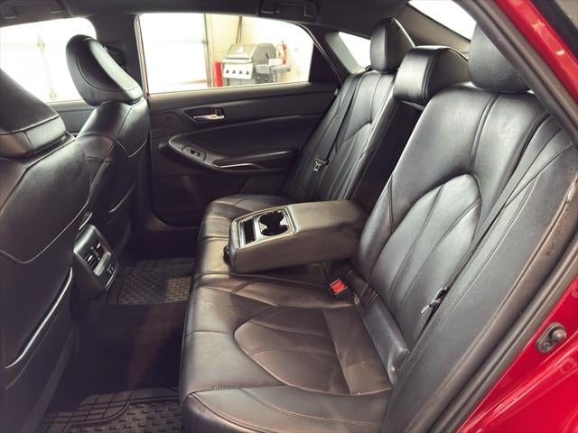 2022 Toyota Avalon XLE