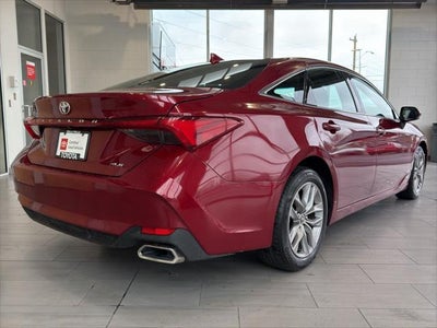 2022 Toyota Avalon XLE