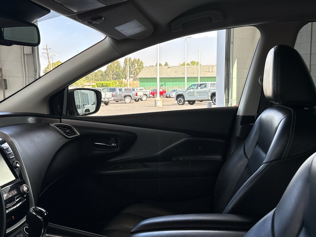 2022 Nissan Murano SV