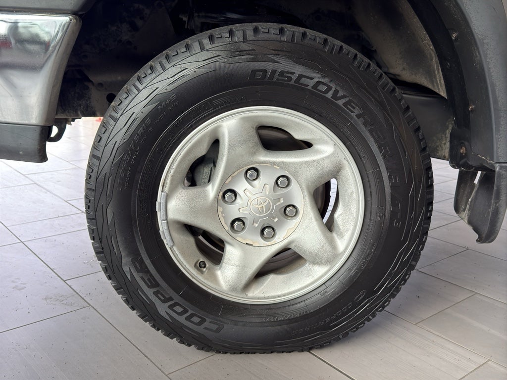 2000 Toyota Tundra SR5