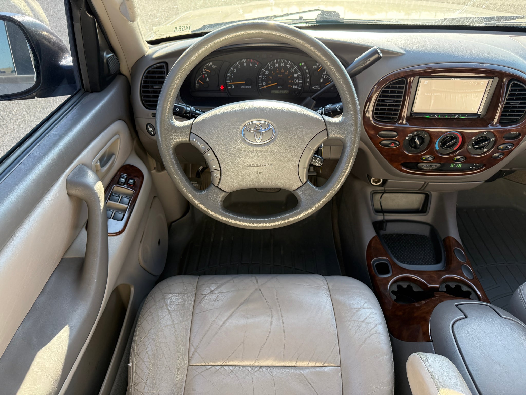 2004 Toyota Tundra Ltd