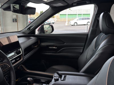 2025 Toyota Grand Highlander Hybrid Hybrid MAX Platinum