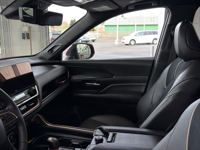 2025 Toyota Grand Highlander Hybrid Hybrid MAX Platinum