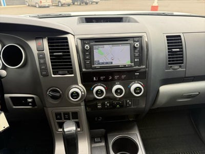 2017 Toyota Sequoia SR5