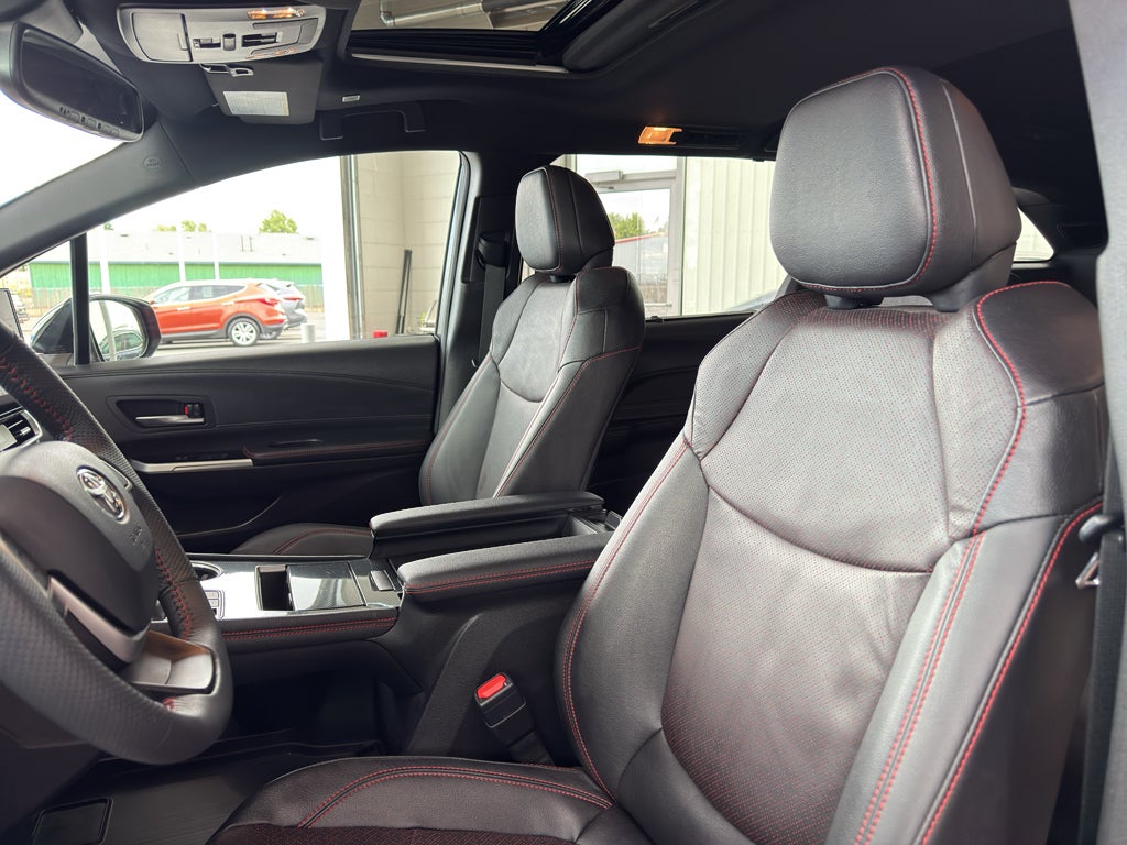 2025 Toyota Sienna XSE