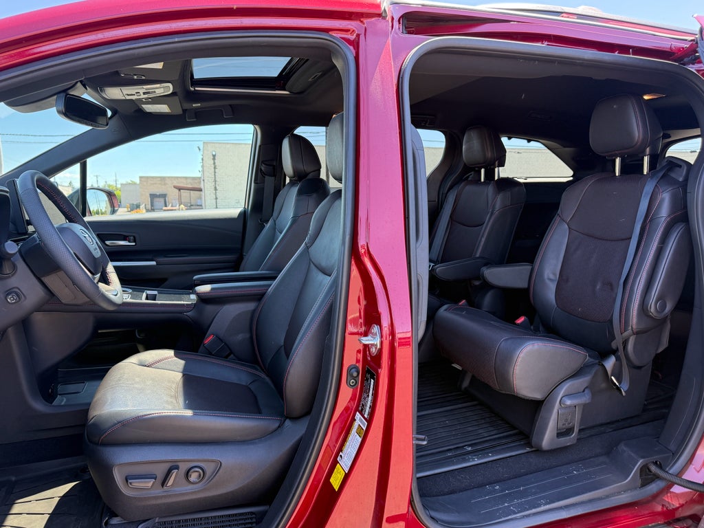 2025 Toyota Sienna XSE