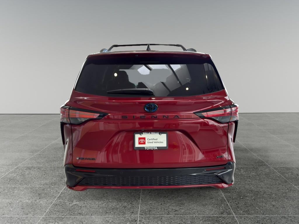 2025 Toyota Sienna XSE