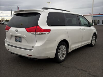 2012 Toyota Sienna XLE