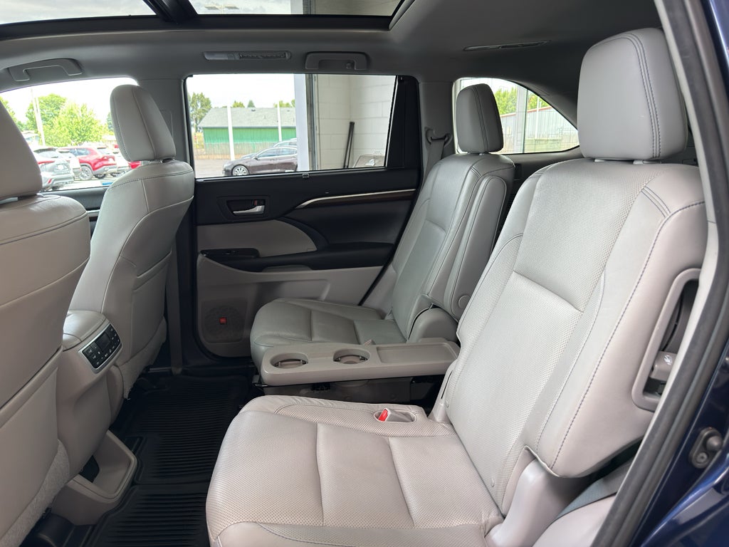 2014 Toyota Highlander Limited Platinum