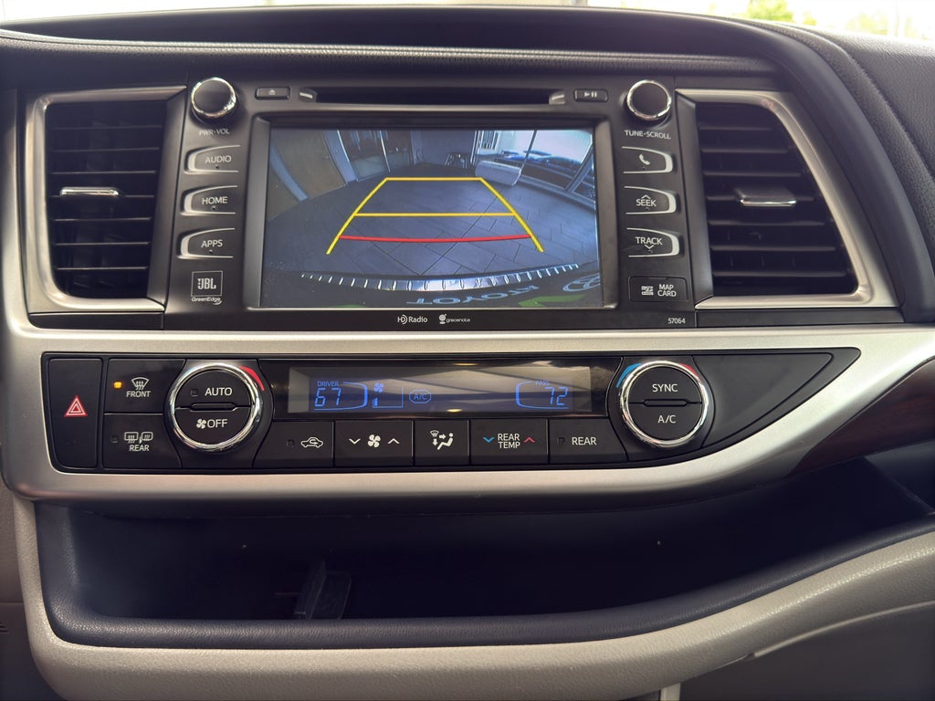 2014 Toyota Highlander Limited Platinum