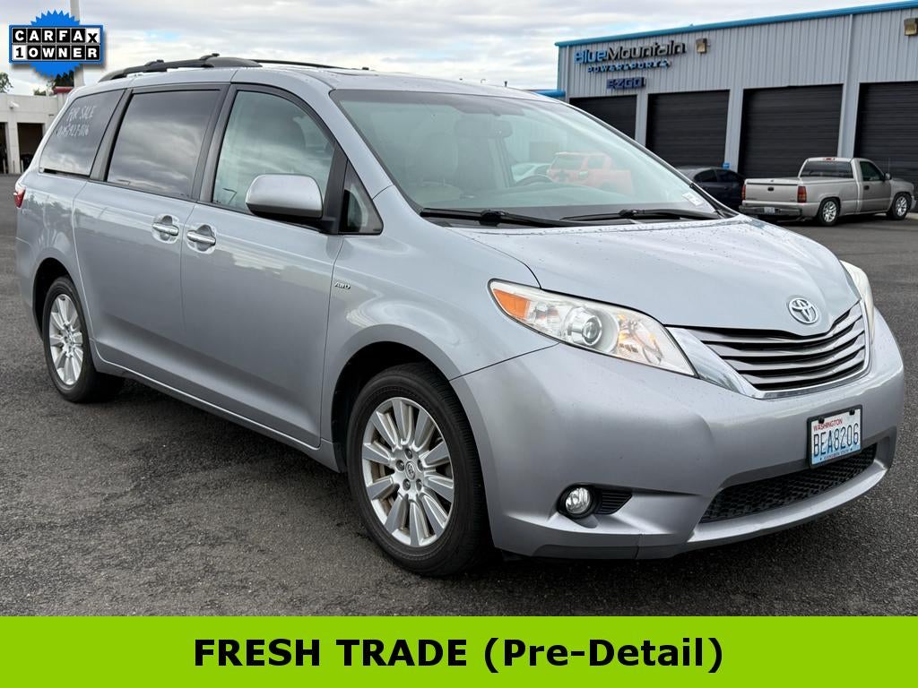 2017 Toyota Sienna XLE