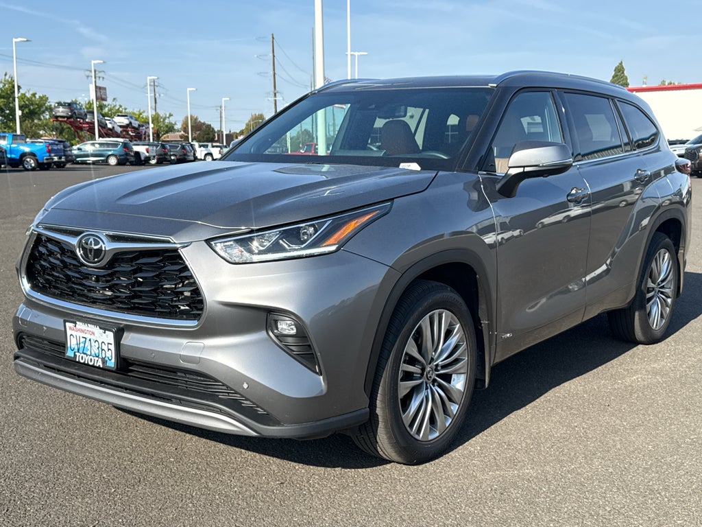 2026 Toyota Highlander Hybrid Hybrid Platinum