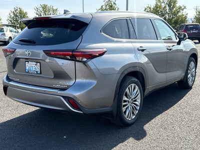 2026 Toyota Highlander Hybrid Hybrid Platinum