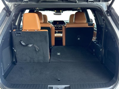 2026 Toyota Highlander Hybrid Hybrid Platinum
