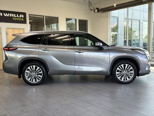 2026 Toyota Highlander Hybrid Hybrid Platinum