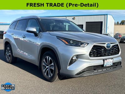2022 Toyota Highlander Hybrid Hybrid XLE