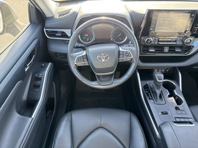 2022 Toyota Highlander Hybrid Hybrid XLE