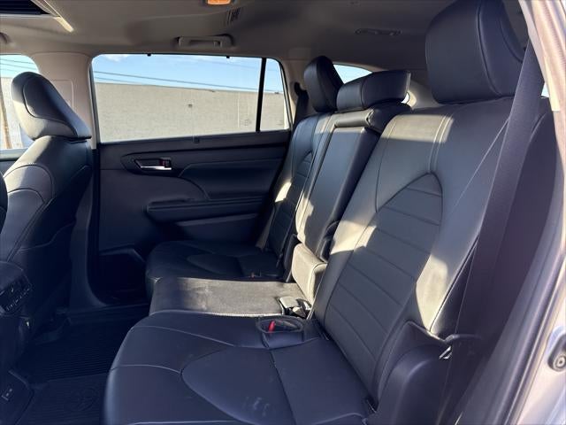 2022 Toyota Highlander Hybrid Hybrid XLE
