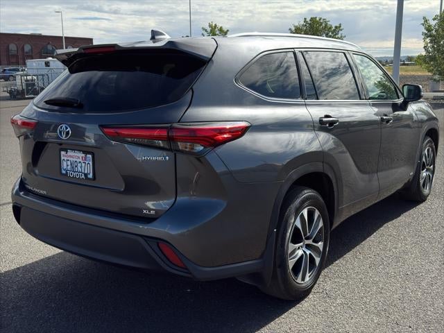 2022 Toyota Highlander Hybrid Hybrid XLE