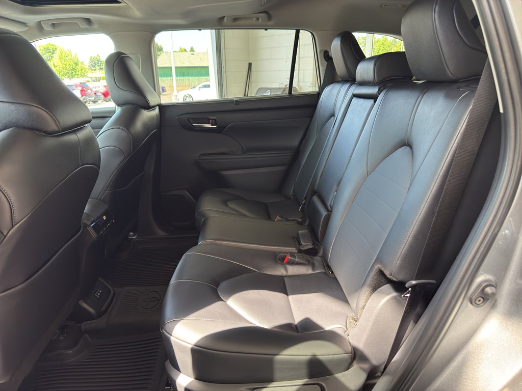 2026 Toyota Highlander Hybrid Hybrid XLE