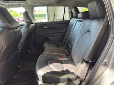 2026 Toyota Highlander Hybrid Hybrid XLE