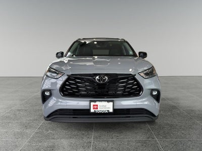 2025 Toyota Highlander Hybrid Hybrid XLE Nightshade