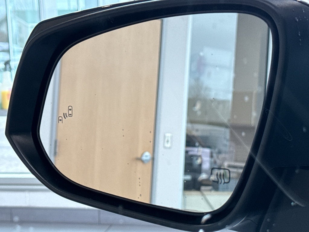 2025 Toyota Highlander Hybrid Hybrid XLE Nightshade