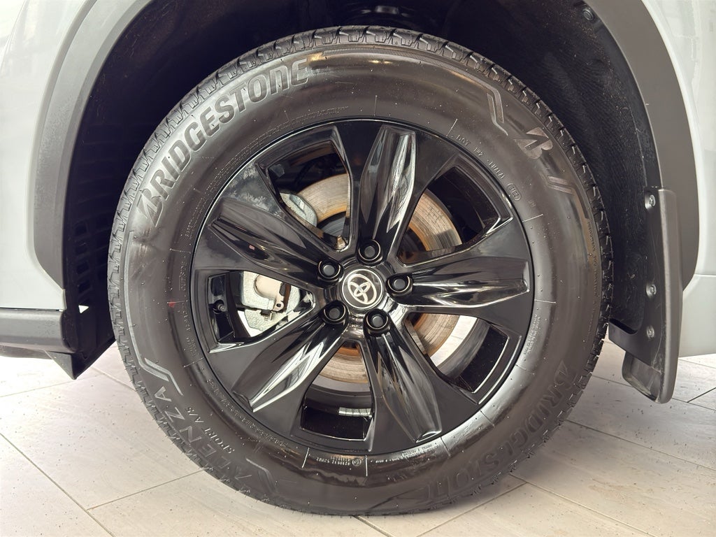 2025 Toyota Highlander Hybrid Hybrid XLE Nightshade