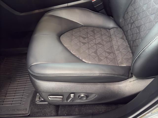 2025 Toyota Highlander Hybrid Hybrid XLE Nightshade