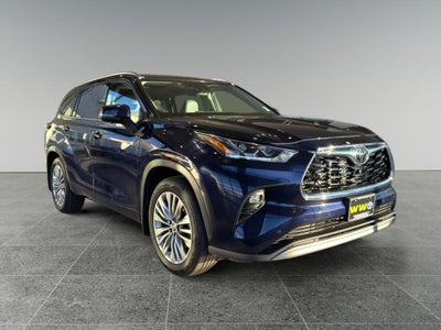 2025 Toyota Highlander Platinum