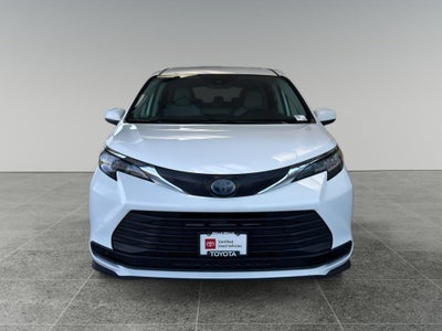 2021 Toyota Sienna LE