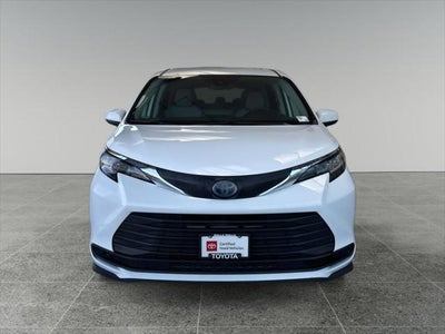 2021 Toyota Sienna LE