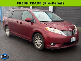 2013 Toyota Sienna XLE