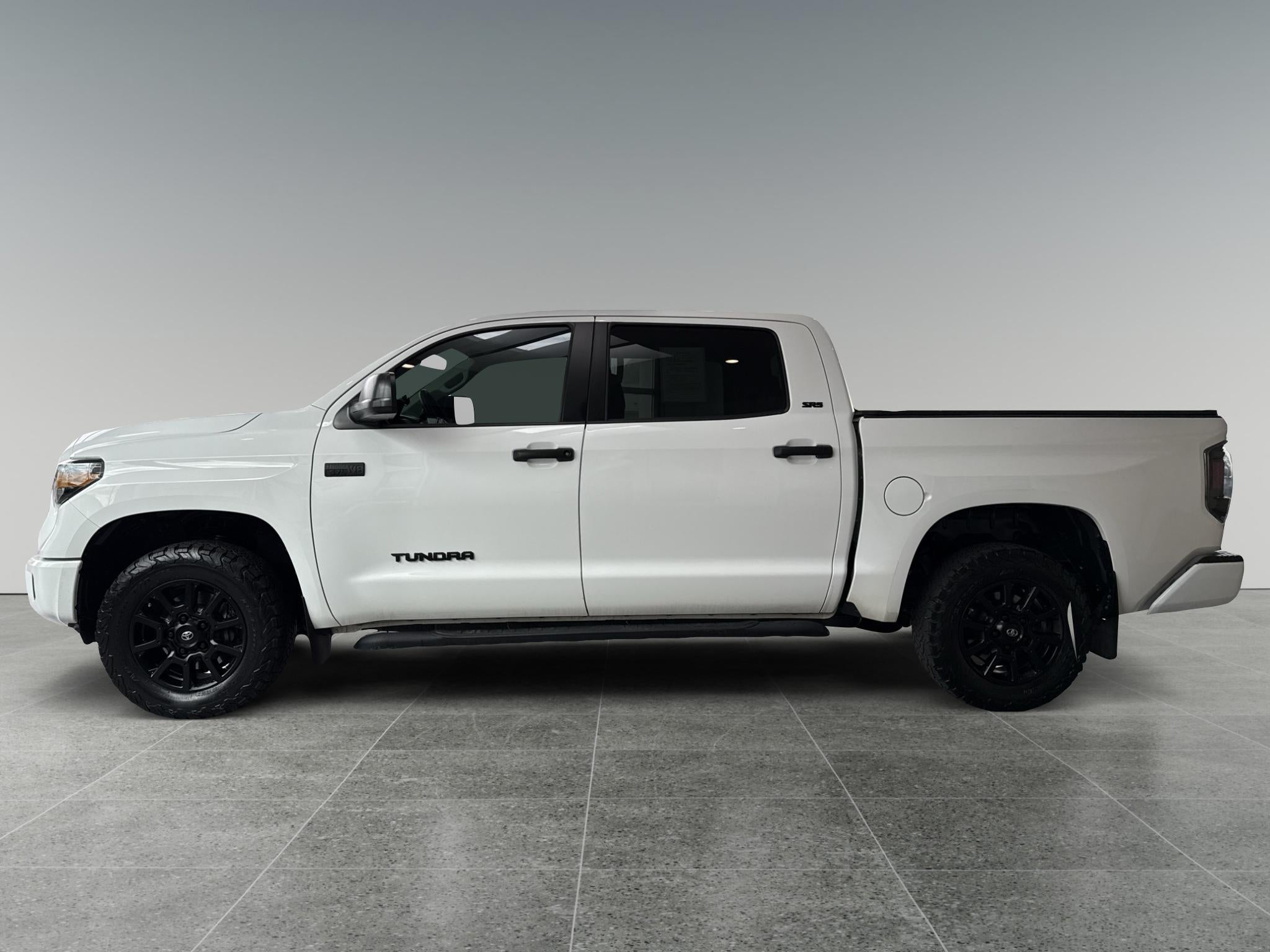 2017 Toyota Tundra SR5