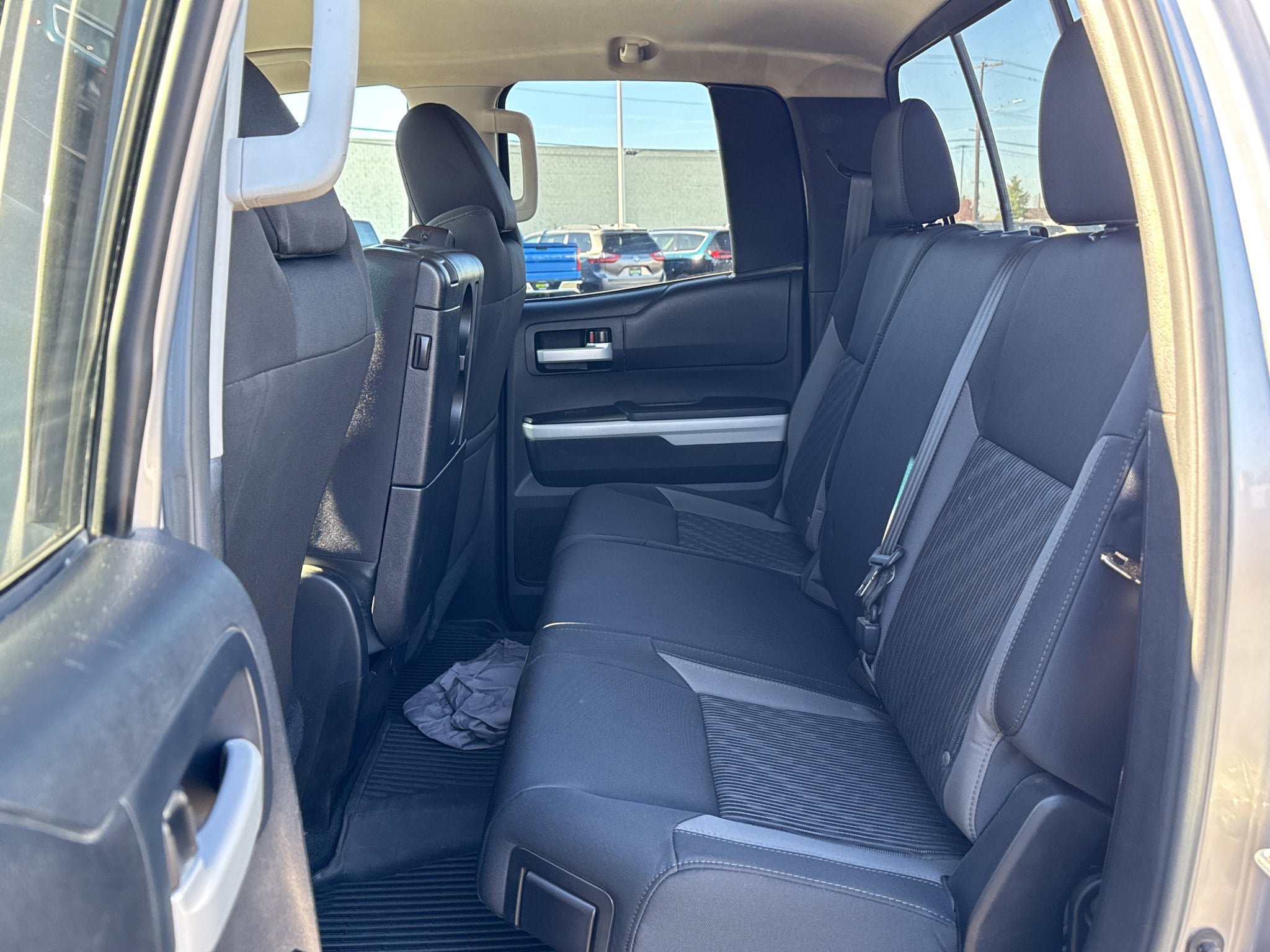 2015 Toyota Tundra SR5