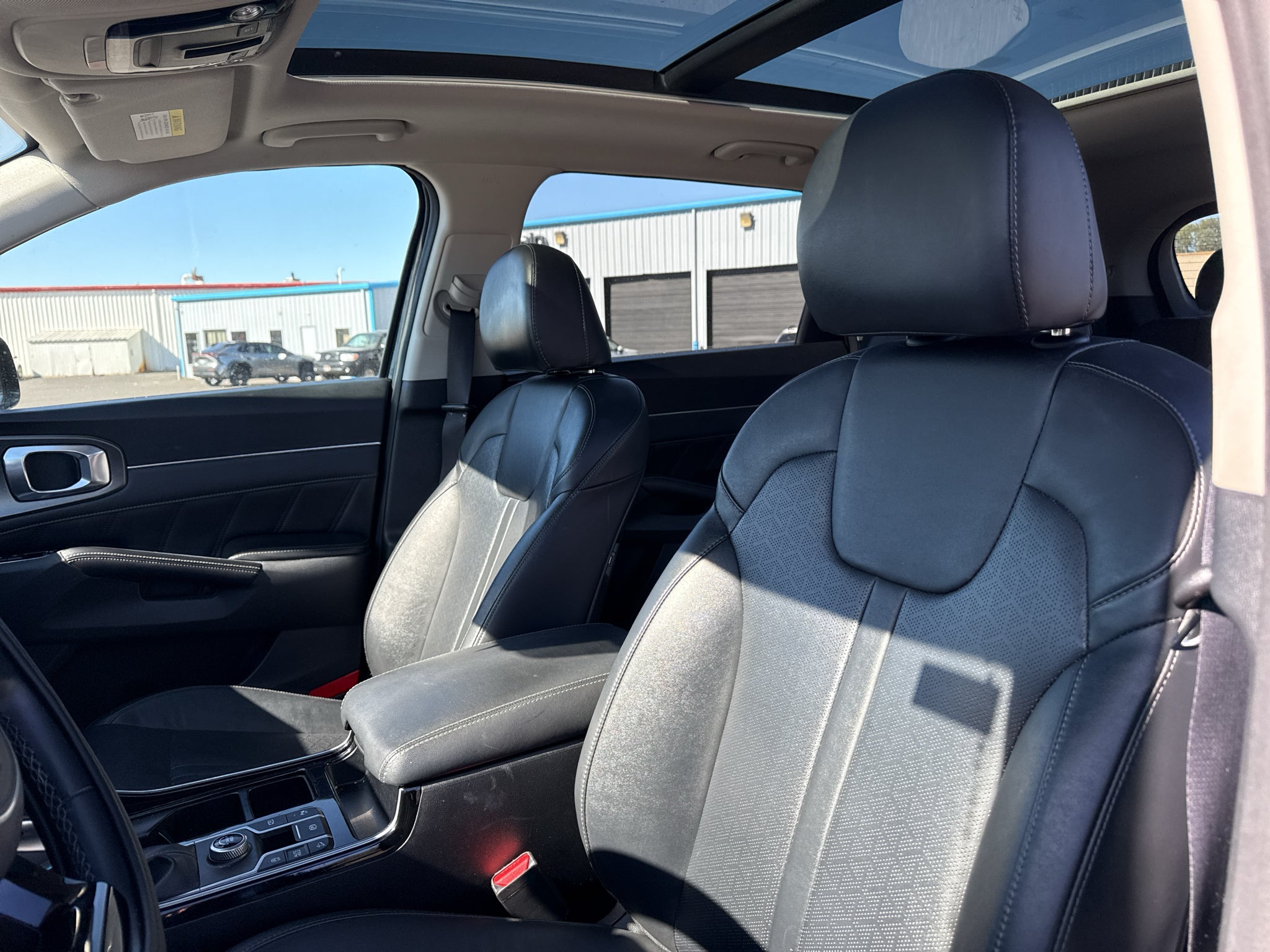 2022 Kia Sorento SX